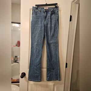 Wrangler Women's Flare Jeans in Blue